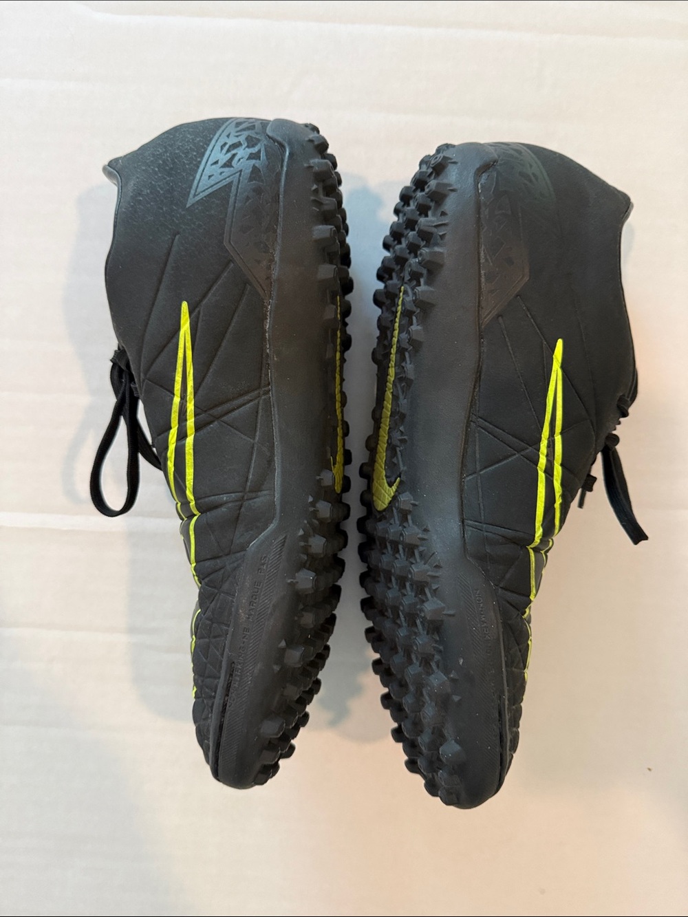 Men’s Nike Hypervenom Soccer Cleats - Size 7 - Picture 5 of 9